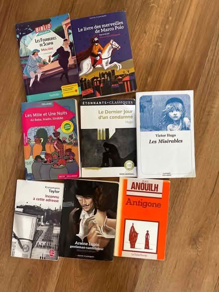 Photo of free Livres en Francais. Programme de 3e. (Barons Court W6) #1