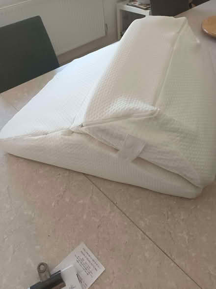 Photo of free 4-way Wedge Support Pillow (Beaconsfield HP9) #3
