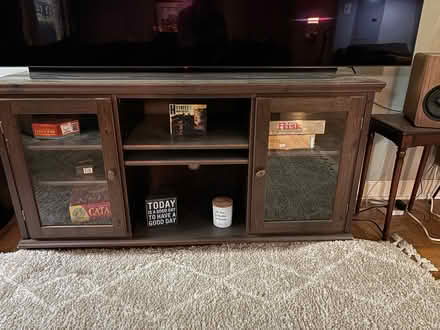Photo of free TV stand (Grosvenor Place) #1