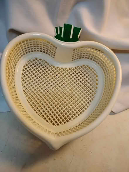 Photo of free Fruit Strainers (West Harlem) #2