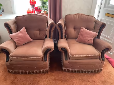 Photo of free 3 piece suite (Handsworth wood) #3