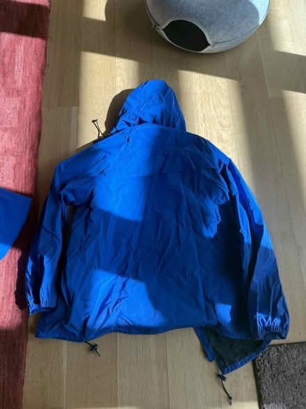 Photo of free Men’s rain gear (95070) #3
