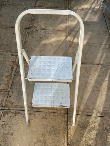 Photo of free 2-step ladder (Bussage GL6) #1