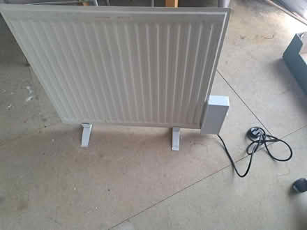 Photo of free Portable electric radiator (Montpelier BS6) #2