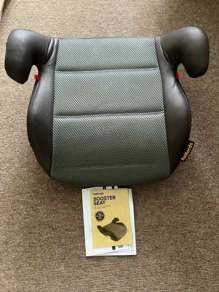 Photo of free Booster seat (Hampton Hill TW12) #1