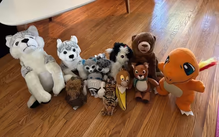 Photo of free Stuffed Animals (Erin Mills&QEW) #1