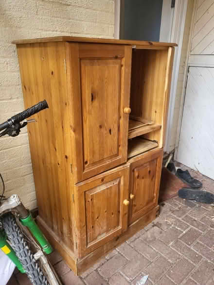 Photo of free Computer rable. Solid pine (SY3) #2