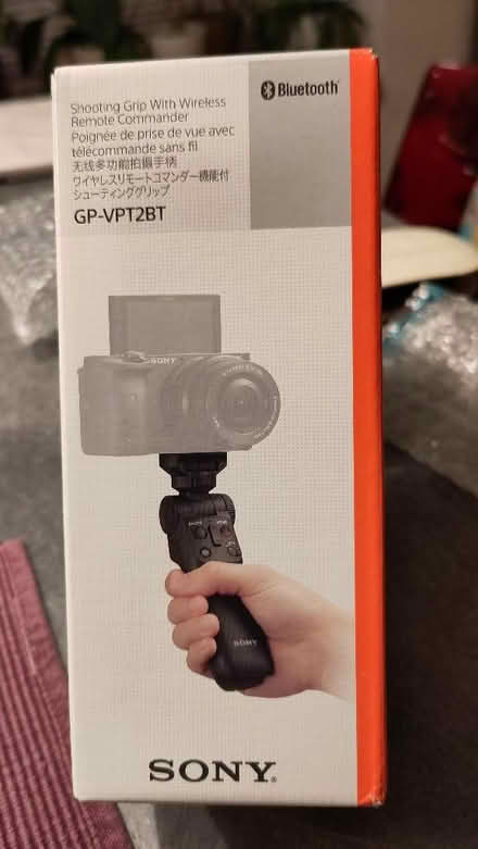 Photo of free Sony shooting grip (Claverton) #1