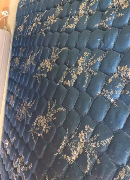 Photo of free FullSize Simmons Maxipedic Mattress (Darien) #2