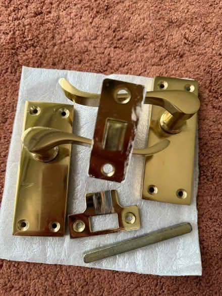 Photo of free Plain brass internal door handles (Diss IP22) #1