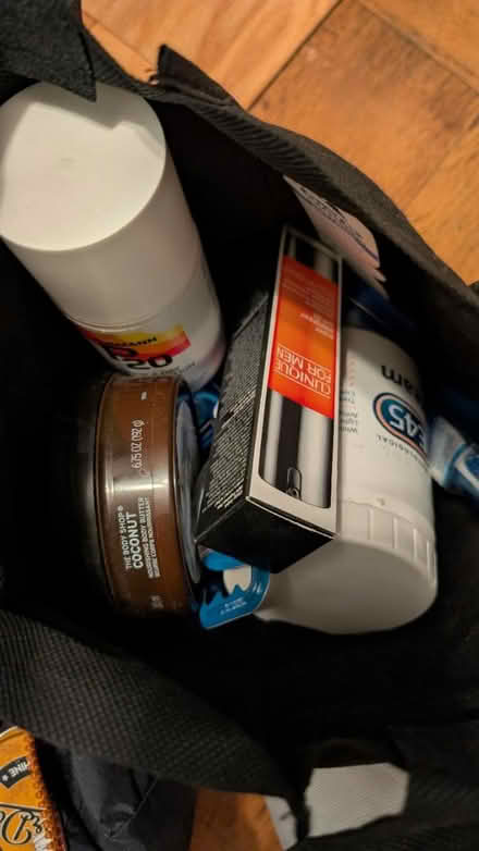 Photo of free Men's toiletries (Murray Hill) #1