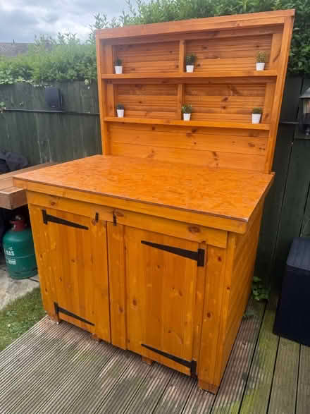 Photo of free Pizza/bbq station/unit (Gateshead NE10) #1