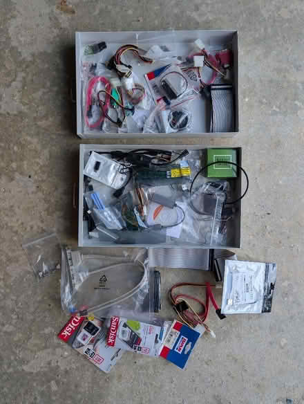 Photo of free Misc Computer Items (Medbourne MK5) #1