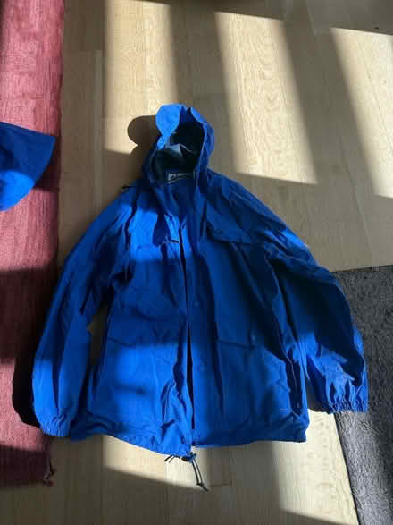Photo of free Men’s rain gear (95070) #1