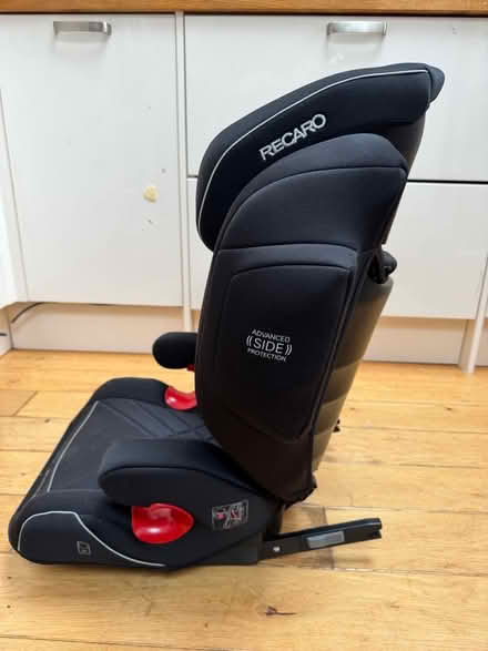 Photo of free Recaro Monza Nova 2 isofix car seat (Hillingdon UB10) #4