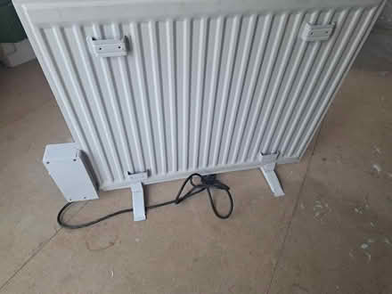Photo of free Portable electric radiator (Montpelier BS6) #3