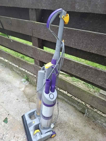 Photo of free Dyson hoover. Works well. 1st to collect. (Coylton KA6) #1