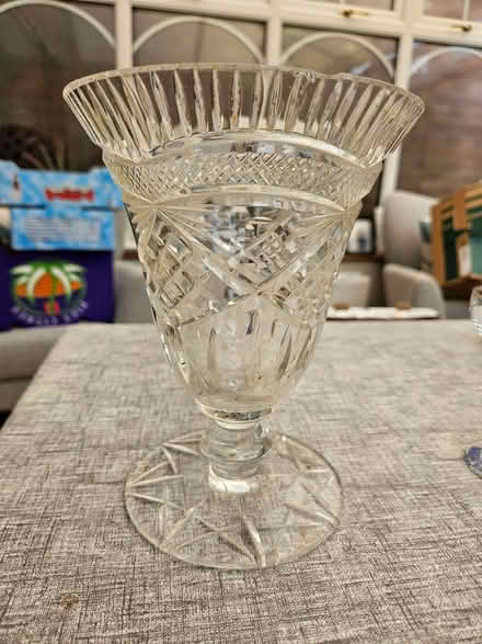 Photo of free Large vintage handcut crystal vase (Chesham HP5) #1