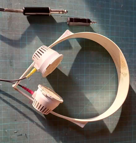 Photo of free Vintage Headphones (CT2) #1