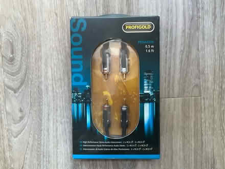 Photo of free Stereo audio cable (Old Heath CO2) #1