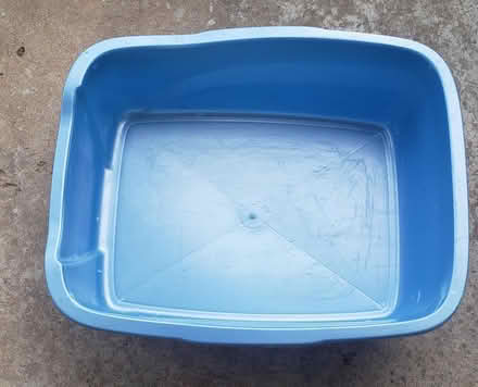 Photo of free Cat box (Kirkwood) #1