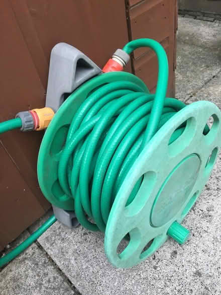 Photo of free Hozelock hosepipe, wall mountable (OX4 2UA) #1