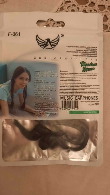 Photo of free New earphones (Rose Hill OX4) #2
