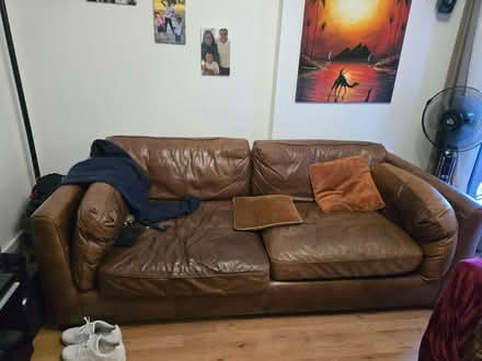 Photo of free 3 Seater Sofa (Mitcham Common CR4) #1