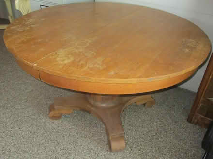 Photo of free OAK Dining Table (Schaumburg) #1