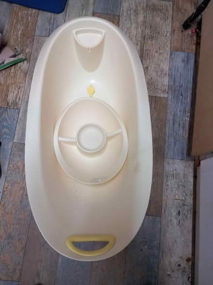 Photo of free Mothercare baby bath (Camborne) #1