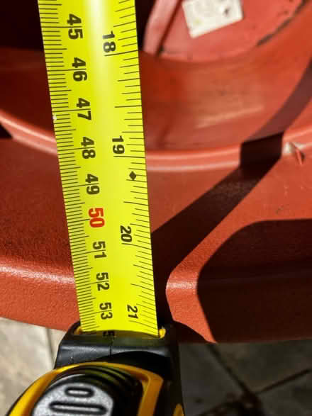 Photo of free Large plastic flower pot (Blackheath SE3) #4
