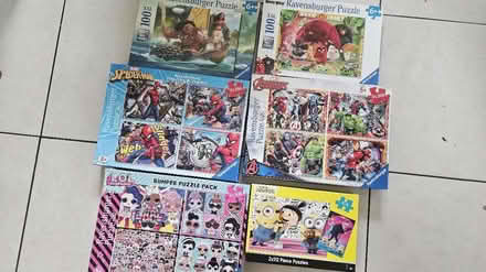 Photo of free 100 piece kids puzzles (AL1) #1