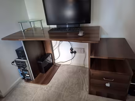 Photo of free Computer desk (Leadenhall MK6) #1