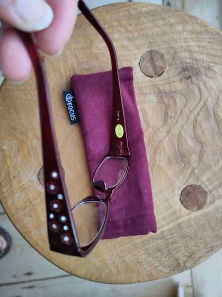 Photo of free Pair of reading glasses +2.5 (Henleaze Ward BS9) #1