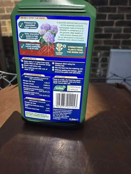 Photo of free Hydrangea feed (Royston , Field Crescent) #2