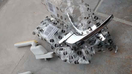 Photo of free UPVC window handles (Marple SK6) #1