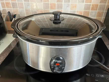 Photo of free Large slow cooker (Crook DL15) #1