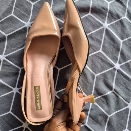 Photo of free Ladies shoe (Boggart hill LS14) #2