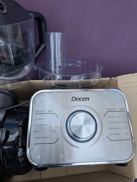 Photo of free Decen Food Processor Multifunctional Blender (Priestwood RG42) #1