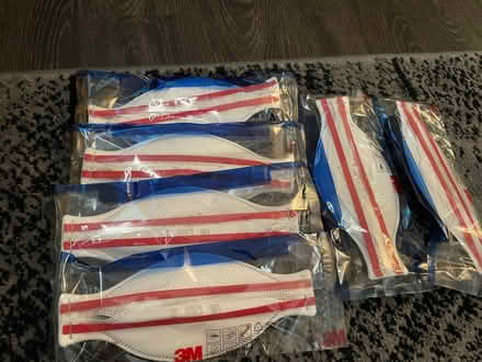 Photo of free New industrial facemasks (Thringstone LE67) #1