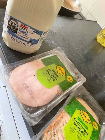 Photo of free Got milk and chicken slices (halal) (Manor House) #1