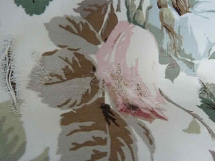 Photo of free Vintage 1970s Sanderson "Chelsea" curtains Faded/damaged (Kempsey WR5) #4