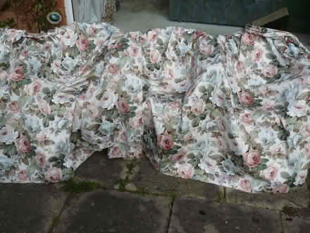 Photo of free Vintage 1970s Sanderson "Chelsea" curtains Faded/damaged (Kempsey WR5) #1