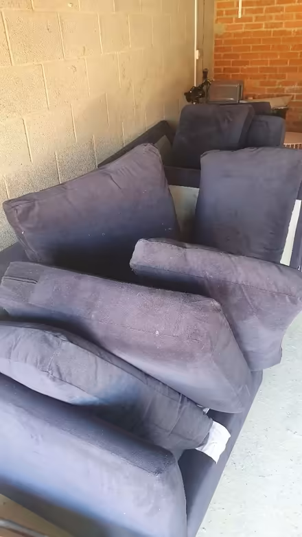 Photo of free L-Shaped sofa (Heaton NE6) #2