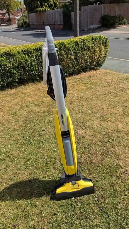 Photo of free Karcher FC5 hard floor cleaner (Hockley Heath B94) #1