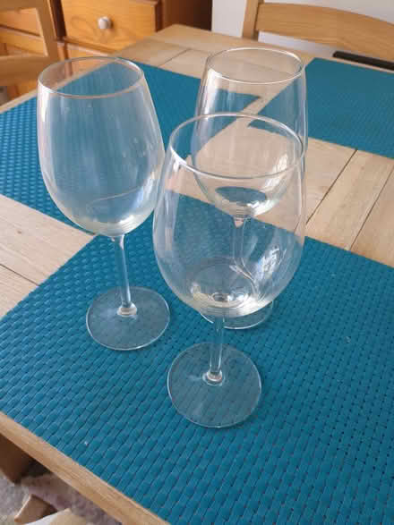 Photo of free Wine glasses (Earley RG6) #1