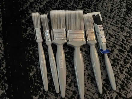 Photo of free New paint brushes (Thringstone LE67) #1
