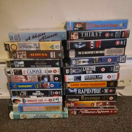 Photo of free Bundle of VHS (TW7) #1