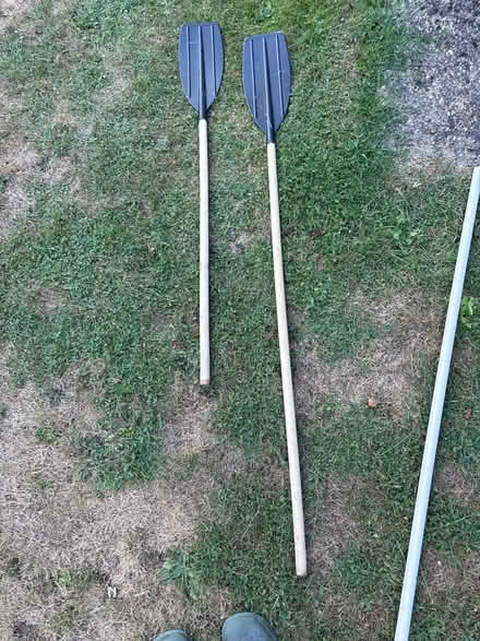 Photo of free 2 x Oars (Wheathampstead AL4) #1