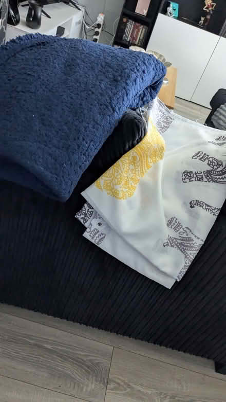 Photo of free Bedding (Lime Gate OL8) #2
